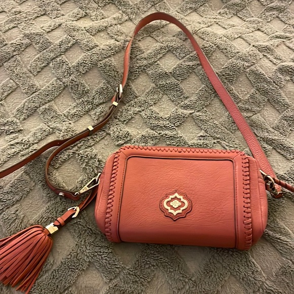 orYANY Handbags - Oryany Mauve Leather Crossbody Purse.